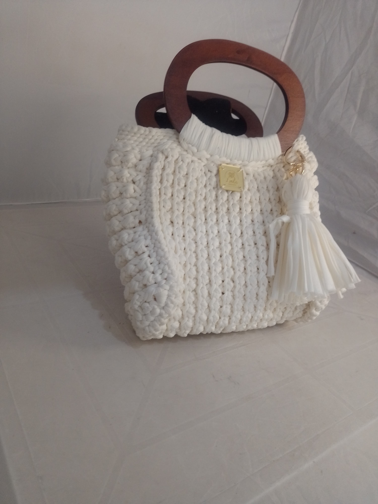 Bolsa Off-White · vista lateral